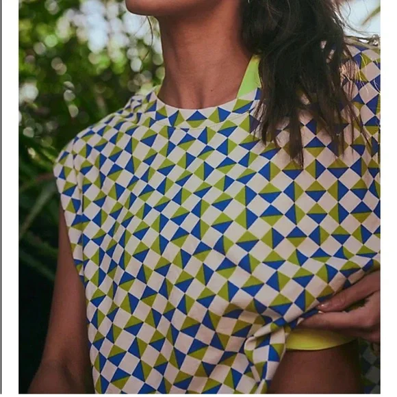 Free People Inspire Printed Tank FP Movement Trippy Geo Glowing Size L - Picture 8 of 8